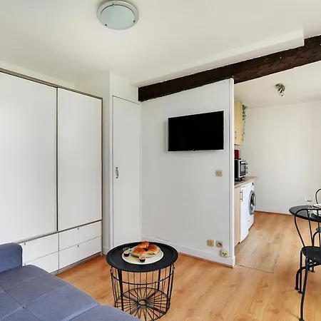 Appartamento In The Heart Of The Marais ! *